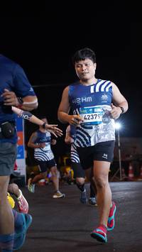 BIB: 42379
                            <button type="button" onclick="openModal(23083154)" class="btn btn-primary btn-sm float-right btn-popup" data-toggle="modal" data-target=".modal-high-quality">
                        <i class="fas fa-shopping-cart"></i> Add to Cart
                    </button>
                                            <button type="button" onclick="isThisMe(23083154, true)" class="btn btn-success btn-sm float-right btn-popup btn-isme hidden" data-toggle="tooltip" data-placement="bottom" title="นี่คือรูปของคุณใช่ไหม คลิกที่นี่เพื่อเอาเข้าอัลบั้ม">
                        <i class="fas fa-plus"></i> Add to album
                    </button>
                    <button type="button" onclick="isThisMe(23083154, false)" class="btn btn-warning btn-sm float-right btn-popup btn-isnotme hidden">
                        <i class="fas fa-ban"></i> Remove from album
                    </button>